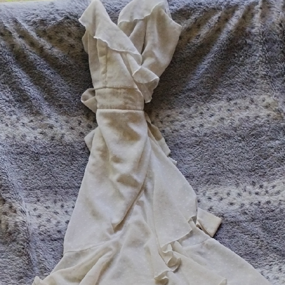Source Unknown Cream Maxi Dress